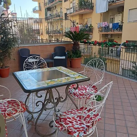La Terrazza Di Monica & Teresa فندق مبيت وإفطار *