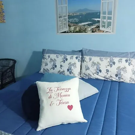 לינה וארוחת בוקר La Terrazza Di Monica & Teresa פורטיצ'י