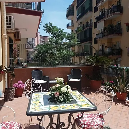 La Terrazza Di Monica & Teresa Отель типа 